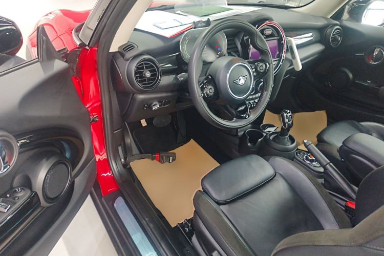 Used  MINI 2021 1.5T COOPER Artist
