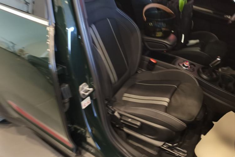 Used  JCM COUNTRYMAN 2021 2.0T JOHN COOPER WORKS
