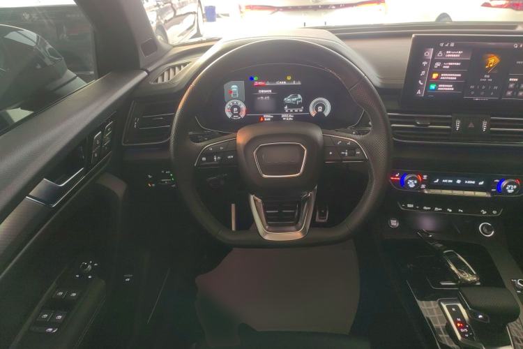 Used Audi Q5L 2025 quattro 45th Anniversary Edition 45 TFSI Luxury Dynamic Model