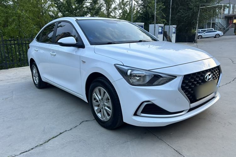 Used Hyundai Celesta 2020 1.6L Automatic GL Enjoyable Edition