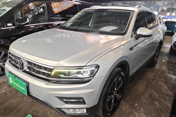 Used Volkswagen Tiguan L 2018 380TSI Automatic All-Wheel Drive Luxury Edition