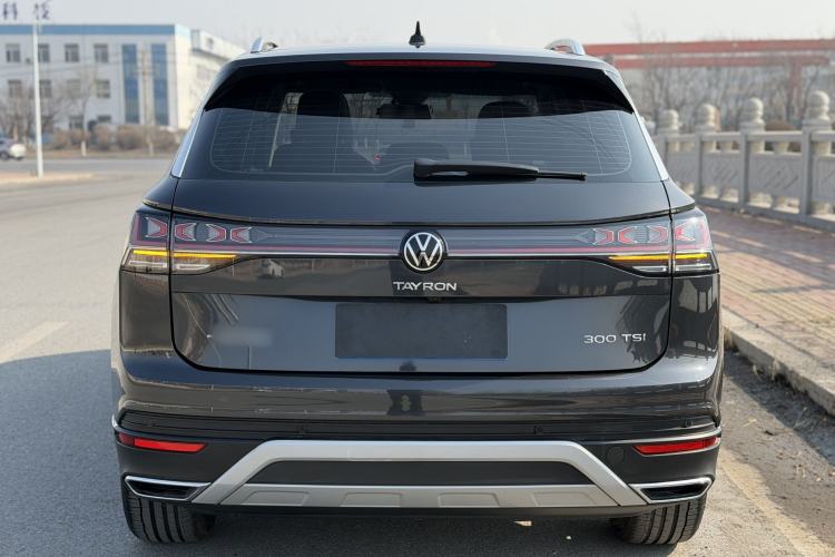 Used Volkswagen Tayron 2024 300TSI Two-Wheel-Drive Luxury Plus Advanced Version
