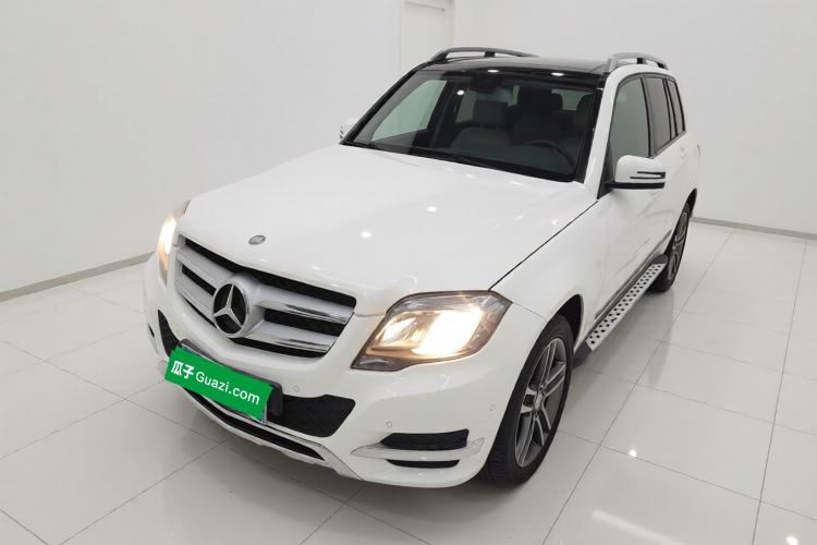 Used Mercedes-Benz GLK-Class 2013 GLK 300 4MATIC Dynamic Sunroof Model