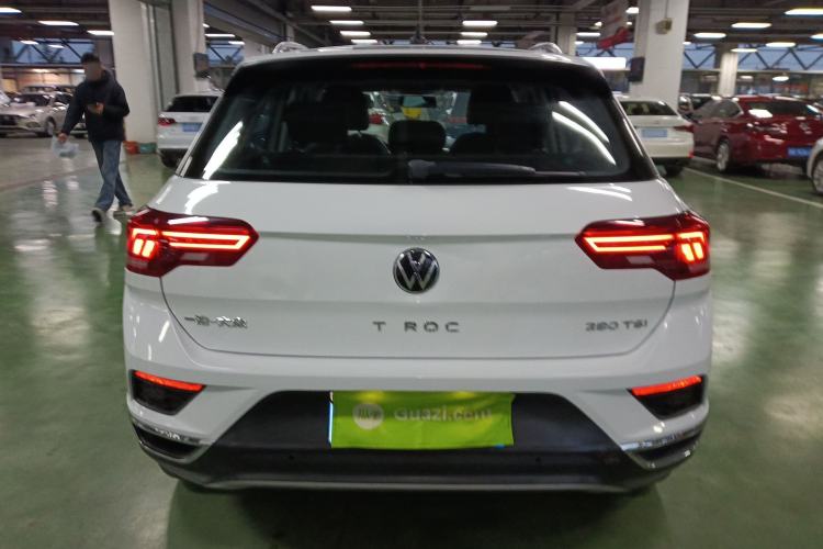 Used Volkswagen T-ROC 2022 280TSI DSG Two-Wheel Drive Elite PLUS
