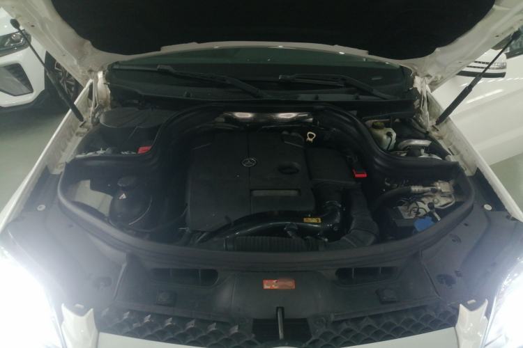 Used Mercedes-Benz GLK-Class 2014 GLK 260 4MATIC Dynamic Model