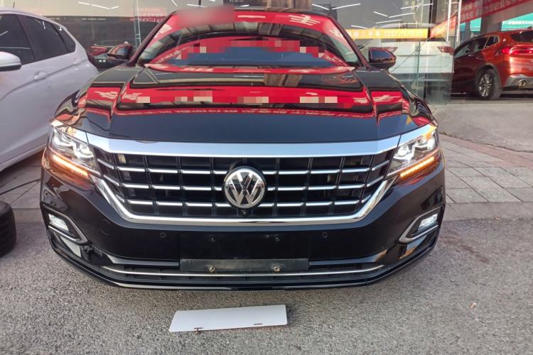 Used Volkswagen Passat 2019 330TSI Prestige Edition China VI Standard
