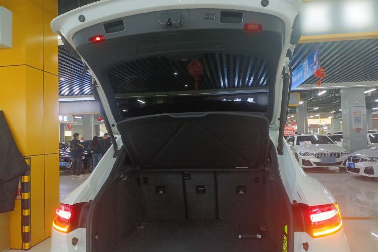 Used Porsche Macan 2021 Macan 2.0T