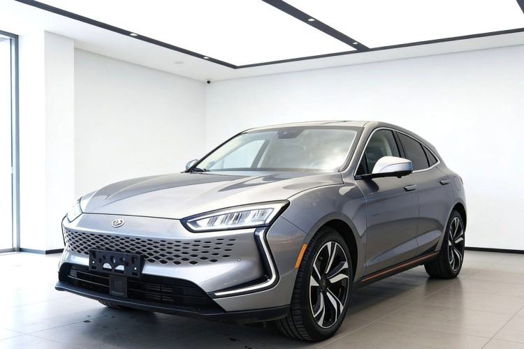 Used SERES SF5 2021 Four-Wheel Drive Freedom Expedition Edition