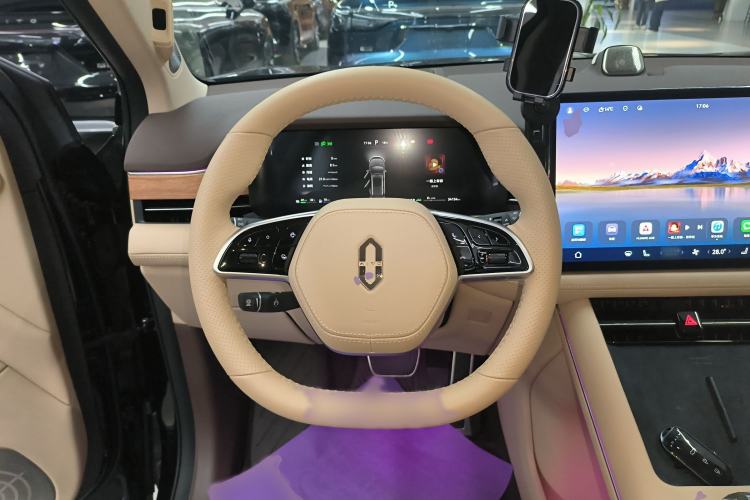 Used Hima AITO M7 2024 1.5T Intelligent Driving 4WD Max Edition 5 Seats
