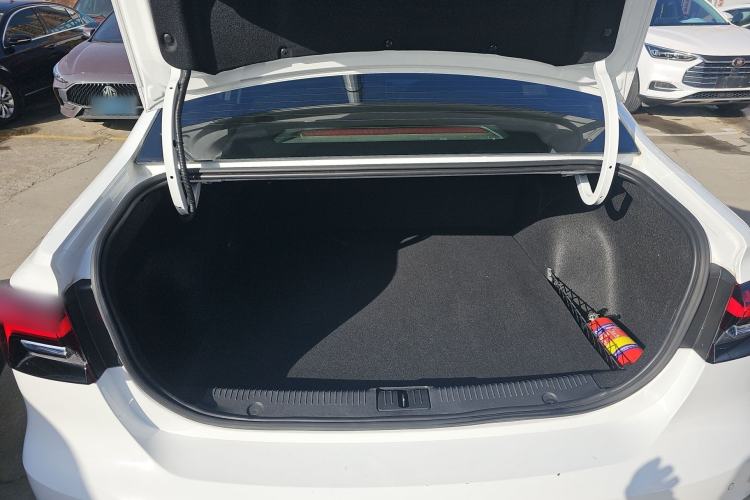 Used Roewe i6 MAX New Energy 2023 EV 420 Skyroof Special Edition
