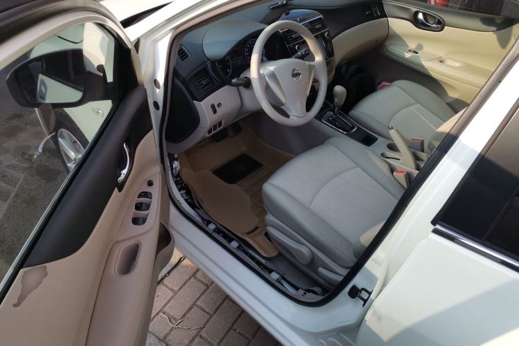 Used Nissan Tiida 2014 1.6L CVT Smart Model
