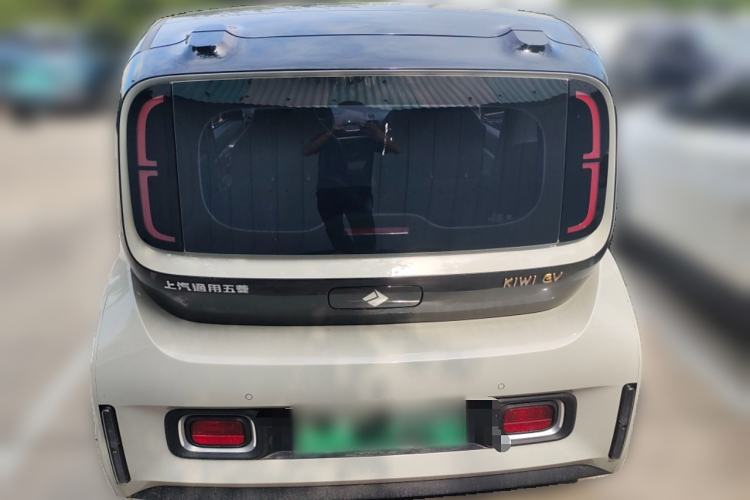 Used Baojun KiWi EV 2022 Designer Lite Edition Lithium Iron Phosphate
