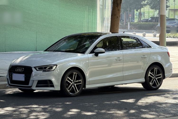 Used Audi A3 2019 Limousine 35 TFSI Sport Edition China V Emission Standard