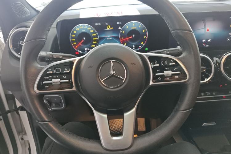 Used Mercedes-Benz GLB 2023 GLB 200 Fashion Model
