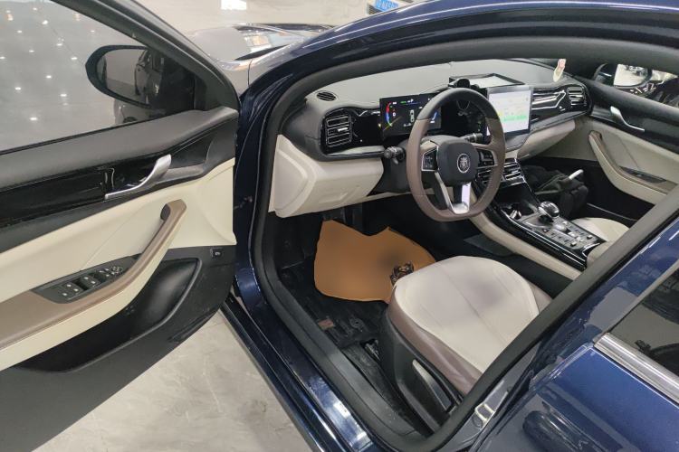 Used BYD Qin PLUS 2023 Champion Edition DM-i 55KM Leading Model
