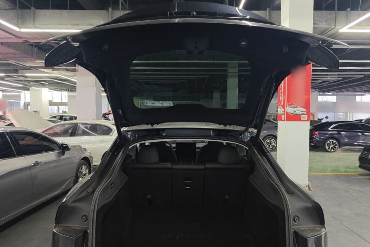 Used Tesla Model Y 2025 Long-Range All-Wheel Drive First Edition