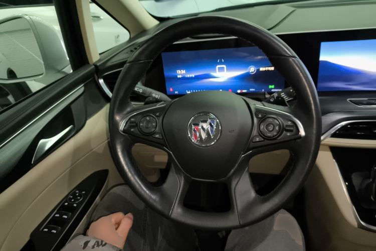 Used Buick GL8 2023 ES Lu Zun Deluxe and Yue Edition