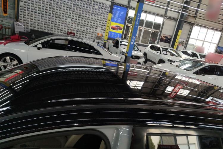 Used Wuling Bingo PLUS 2024 330 km Range Five-Seater Version
