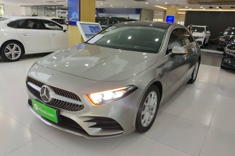 Used Mercedes-Benz A-Class 2020 Restyled A 200 L Sport Sedan Fashion Version
