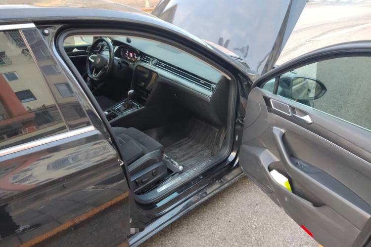 Used Volkswagen Magotan 2021 330TSI DSG 30th Anniversary Edition
