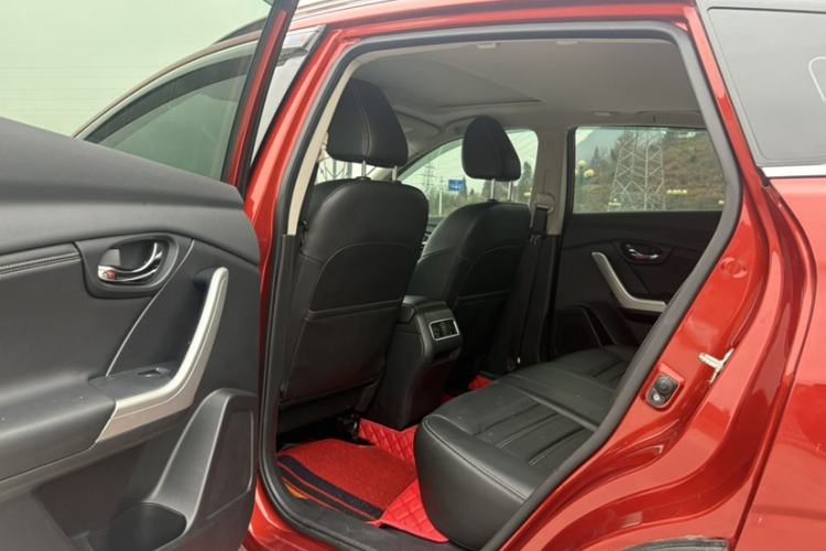 Used Venucia T90 2017 2.0L CVT Smart Edition
