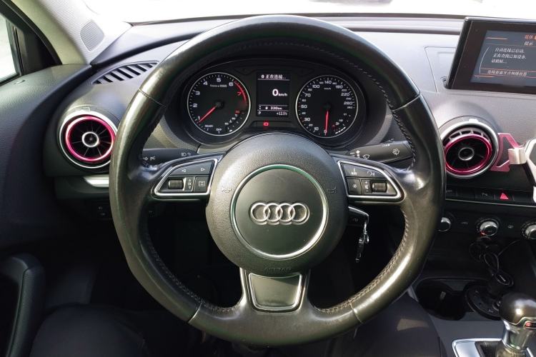 Used Audi A3 2016 Limousine 35 TFSI Prestige Edition
