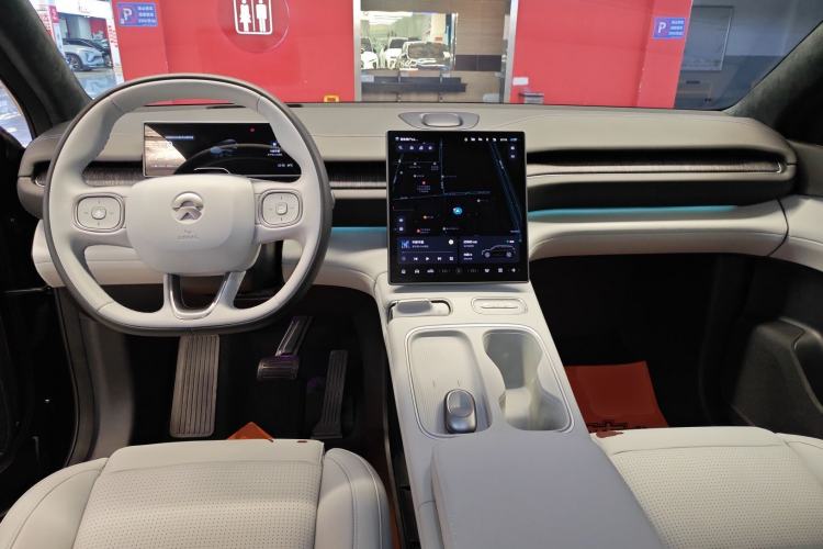 Used Nio ES6 2024 75 kWh
