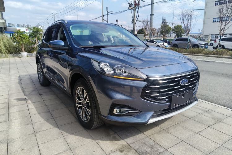 Used Ford Escape 2020 EcoBoost 245 Two-Wheel-Drive Titanium Edition