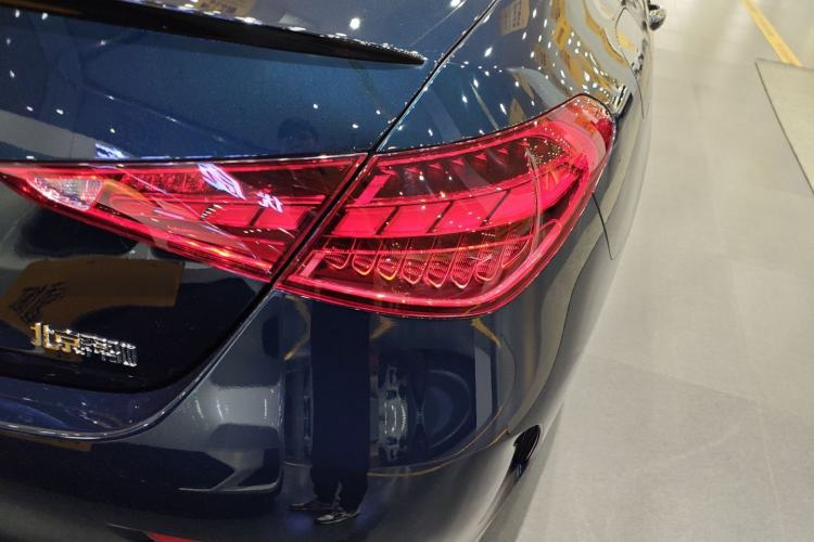 Used Mercedes-Benz C-Class 2025 C 260 L Obsidian Night Sport Edition
