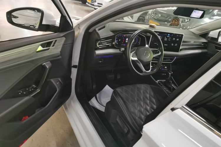 Used Volkswagen Sagitar 2023 280TSI DSG Excellence Edition
