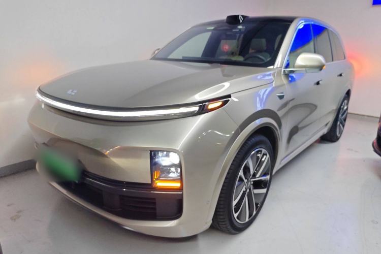 Used Li Auto L8 2024 Ultra Model
