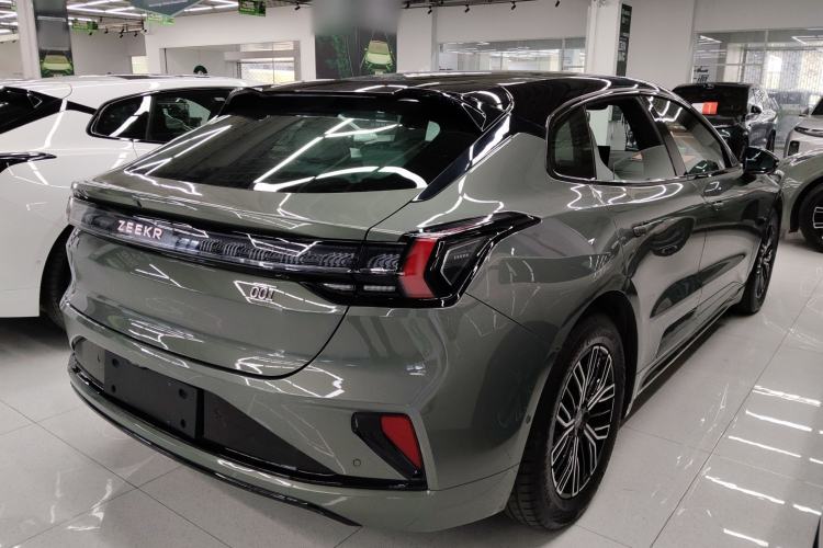 Used Zeekr 001 2025 WE Edition 95 kWh All-Wheel Drive
