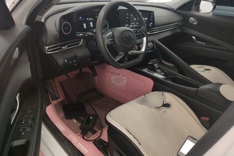 Used Hyundai Elantra 2023 1.5L CVT GLS Leading Edition
