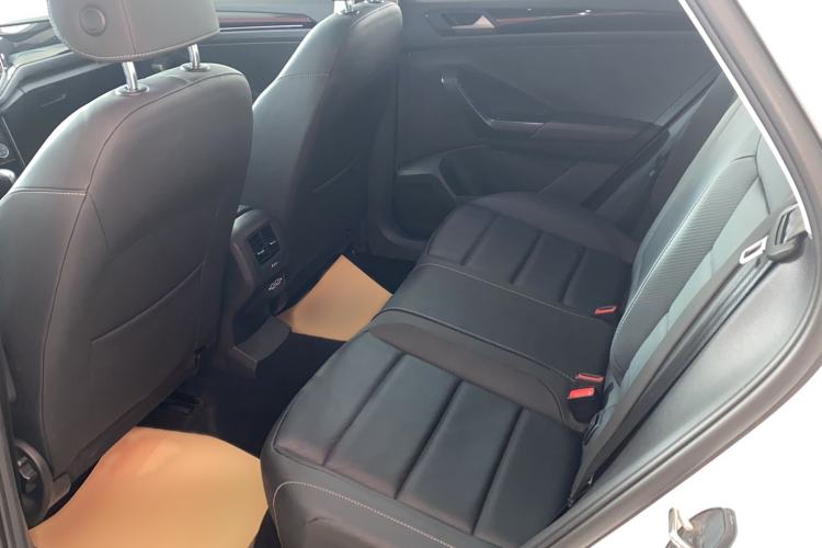 Used Volkswagen T-ROC 2020 280TSI DSG Two-Wheel Drive Comfort Version
