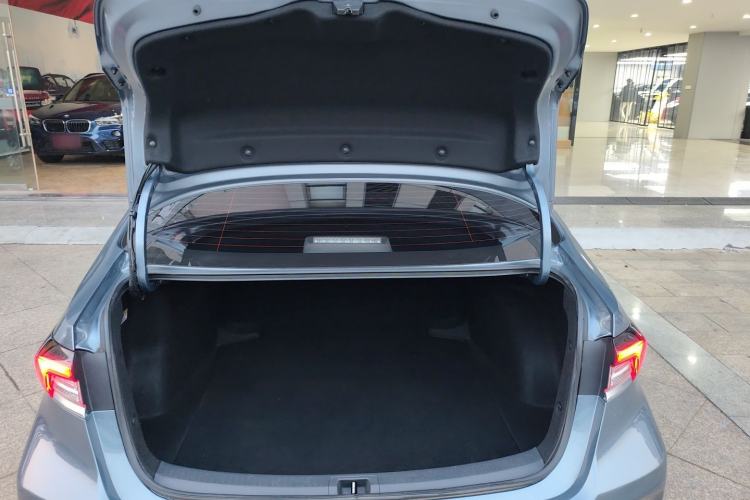 Used Toyota Corolla 2021 Dual-Motor 1.8L E-CVT Elite Edition
