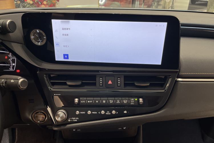 Used Lexus ES 2023 200 Excellence Edition