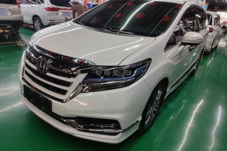 Used Honda Elysion 2019 2.0L Hybrid Luxury Edition