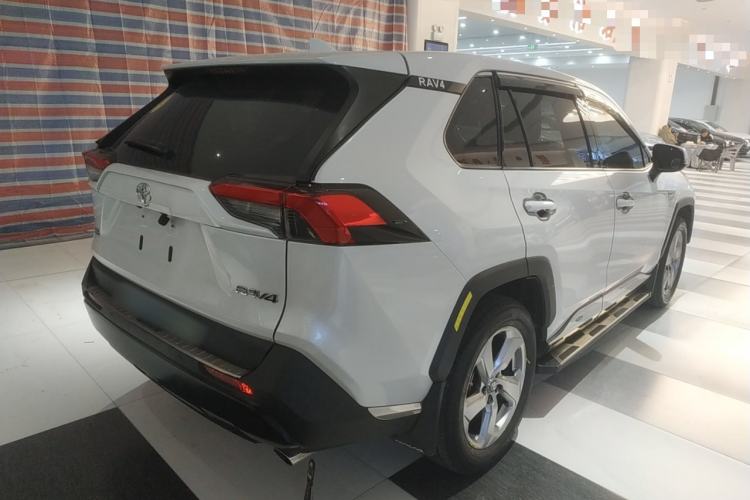 Used Toyota RAV4 2022 2.0L CVT Two-Wheel Drive Fashion Edition
