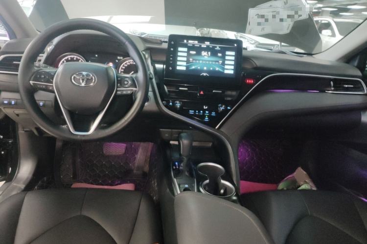 Used Toyota Camry 2021 2.0G Luxury Edition