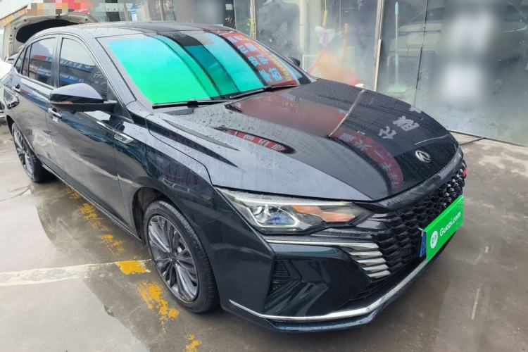 Used Dongfeng Aeolus Yixuan MAX 2023 1.5T Ultra-Stylish Trendsetting Dad Edition