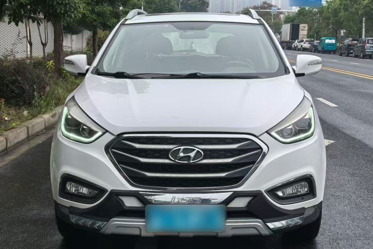 Used Hyundai ix35 2015 2.0L Automatic 2WD Smart Type China IV
