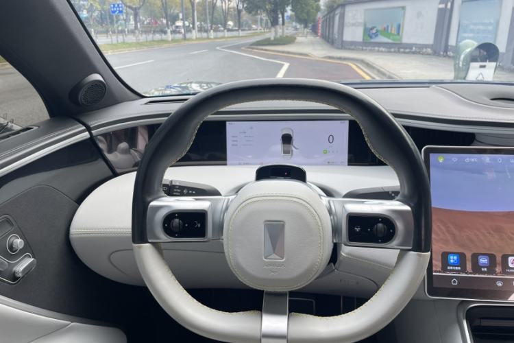 Used  11 2023 Harmony 90-degree Rear-wheel Drive Edition
