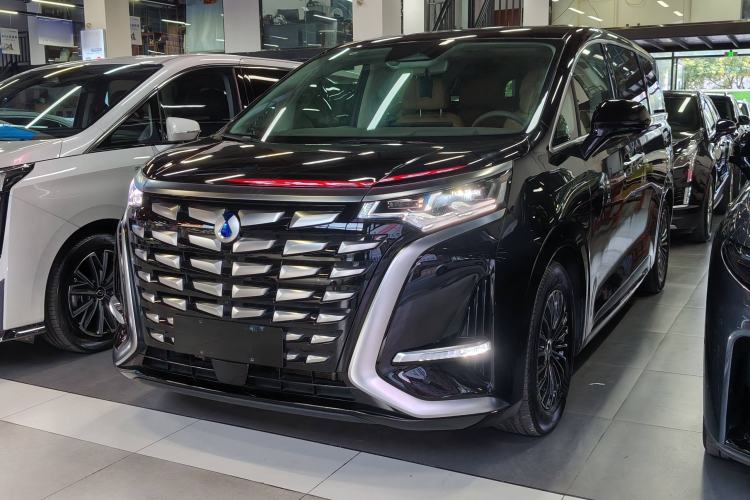 Used Denza D9 2022 DM-i 970 Four-Wheel Drive Prestige Model