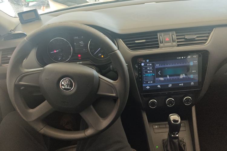 Used Skoda Octavia 2015 1.6L Automatic Eado Edition