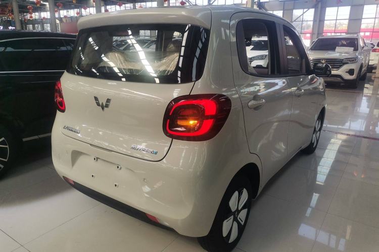 Used Wuling Hongguang MINIEV 2025 Four-Door Version Advanced Edition
