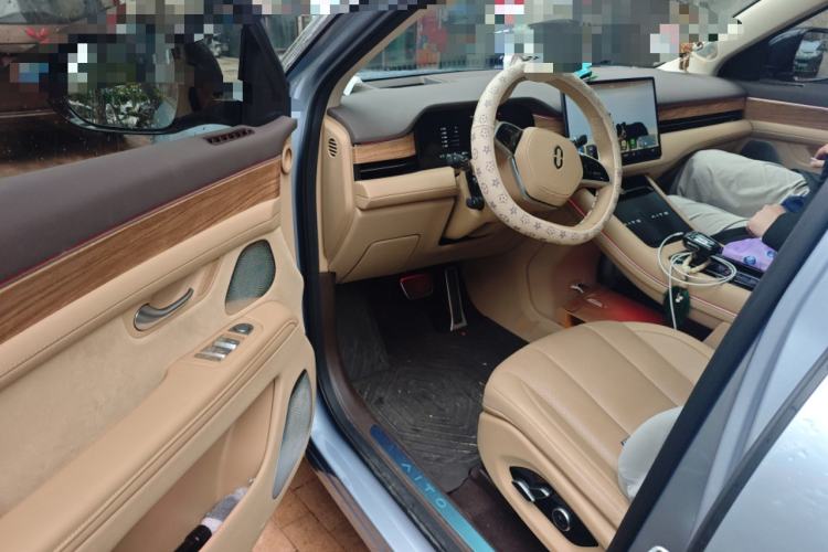 Used Hima AITO M7 2024 1.5T Intelligent Drive 4x4 Max Edition 6 Seats
