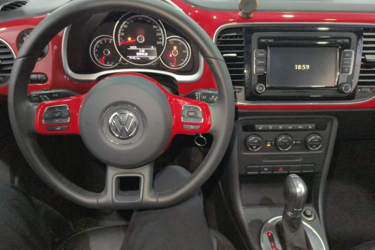 Used Volkswagen Beetle 2014 1.4TSI R-Line
