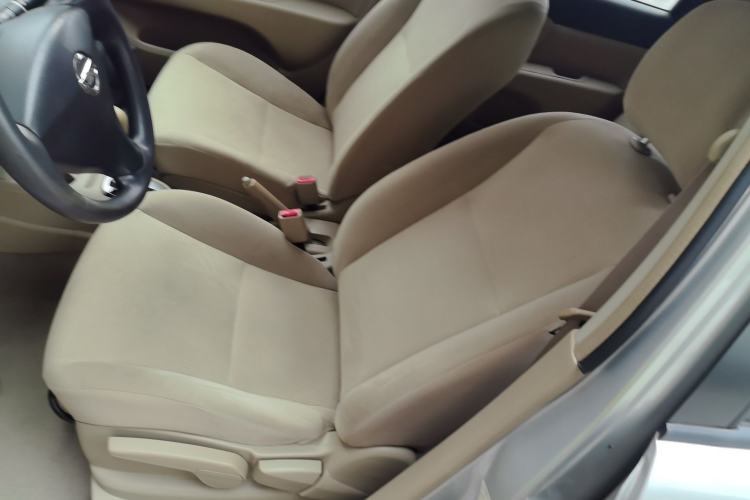 Used Nissan Livina 2015 1.6XE CVT Comfort Edition
