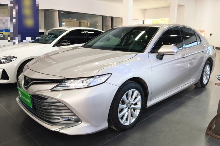 Used Toyota Camry 2019 Revised Version 2.0G Luxury Edition