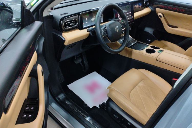 Used Leapmotor C11 2024 Range-Extended 300 Luxury Edition
